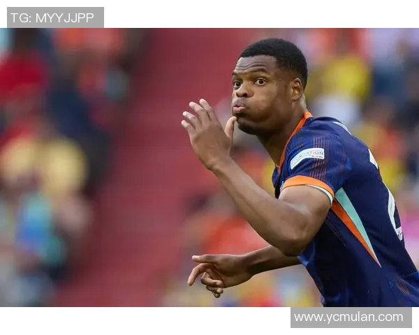 荷兰足球队明星球员全景图 展现欧洲杯赛场上的精彩瞬间与风采 荷兰足球队明星球员全景图 展现欧洲杯赛场上的精彩瞬间与风采