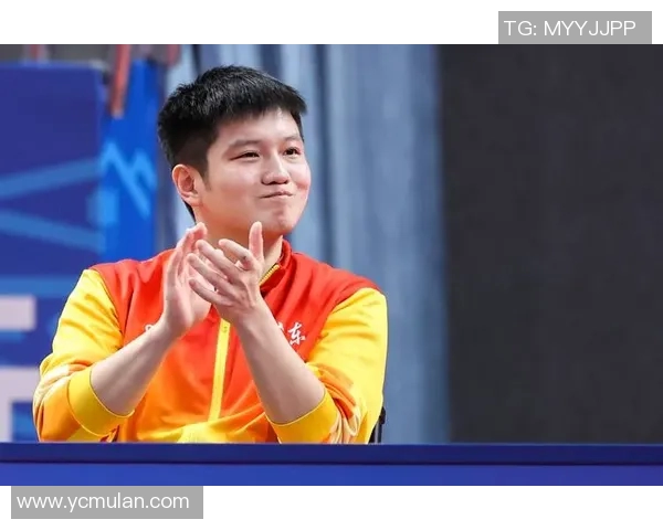 足球场上像乒乓球高手一样灵活的球星是谁他的技巧如何超越常规